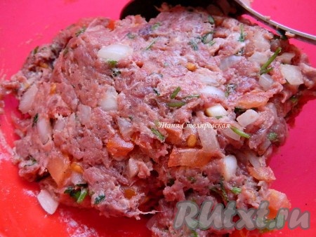 Для приготовления кебаба нам нужна клейкая масса.
