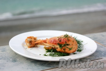 Куриные ножки, тушёные с луком на сковороде, получаются ароматными, мягкими, сочными и очень вкусными!
