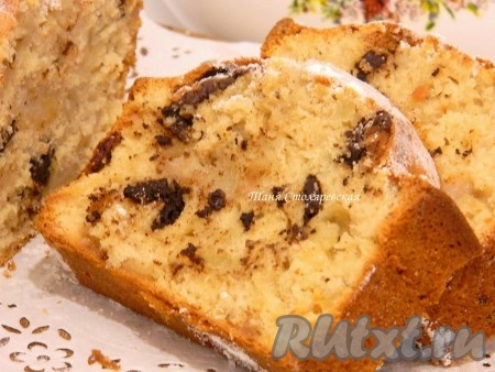 Кекс с грушами и шоколадом