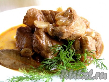 Ароматное филиппинское адобо из свинины