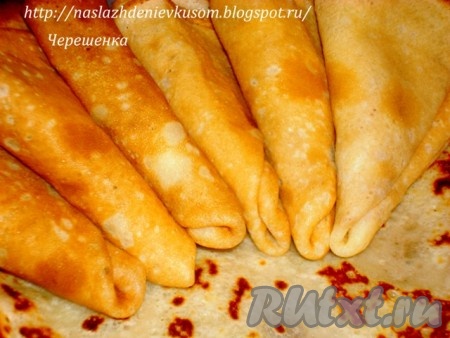 Теперь готовим банановые блинчики.