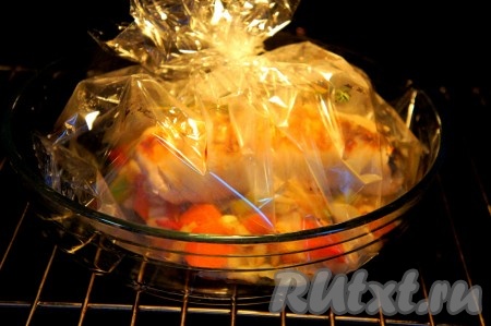 Запекать в течение 30-40 минут.