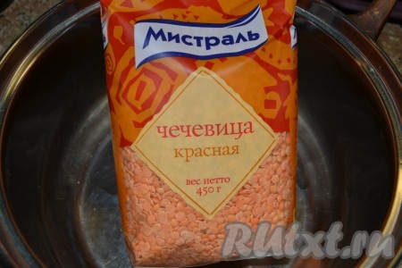 Очень вкусно будет подать запеканку из семги с чечевицей.
