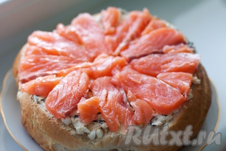 И снова уложите лосось.