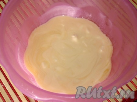 Растопить масло.
