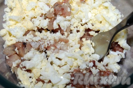 Тщательно перемешать и форшмак готов.