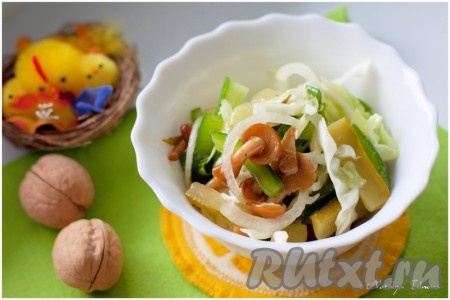 Салат из овощей с грибами "Петрович"