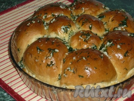 Пампушки с чесноком 