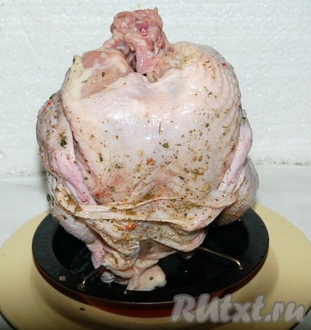  Крылышки лучше убрать в надрезы, сделанные на наружной стороне (чтобы они не топорщились).