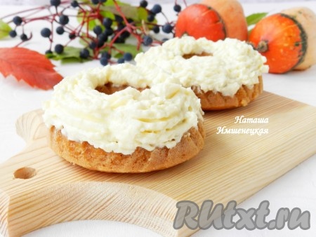 Тыквенные кексы с кремом