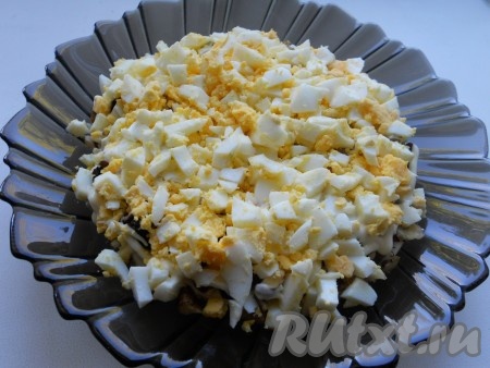 Далее - яйца.
