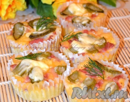 Картофельная запеканка с колбасой и сыром в духовке