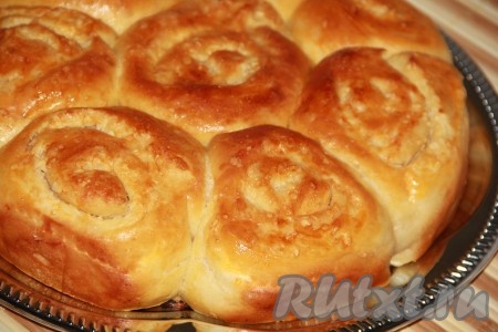 Булочки в молочной заливке