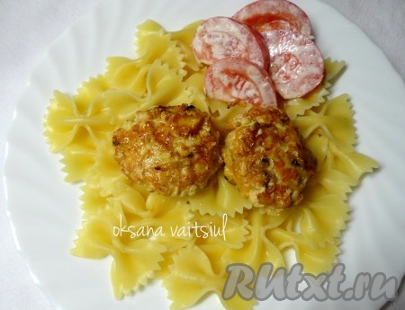 Рубленные куриные котлеты с сыром и сметаной