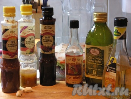 Смешиваем соус.