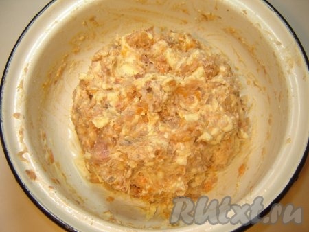 Смешайте и получите замечательный продукт – селедочное масло.