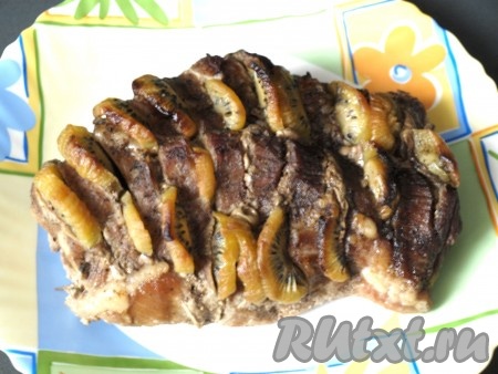 Запекаем в течение часа.
