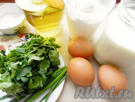 Ингредиенты для приготовления блинов с зеленым луком