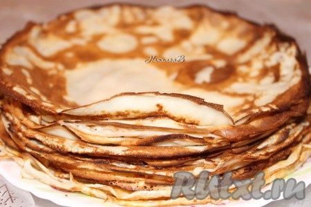 Тонкие вкусные блинчики, приготовленные на молоке, подавать со сметаной, джемом, сгущенкой, творогом, мясными, рыбными начинками - выбор за вами!
