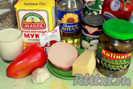 Необходимые ингредиенты для приготовления мини-пицц.
