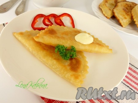 Лепешки с сыром на сковороде