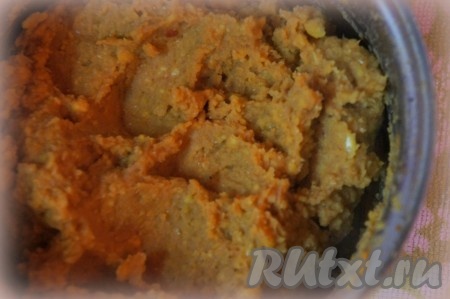 Пробейте блендером на пульсирующем режиме до однородного состояния.