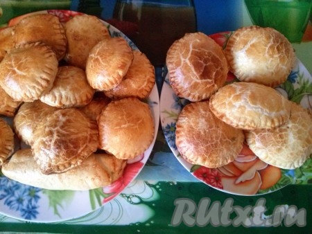 Слойки с джемом из готового слоёного теста