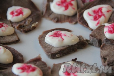 Как вкусно сварить свиной язык в кастрюле