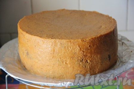 Масляный крем под мастику и выравнивание торта для работы с мастикой