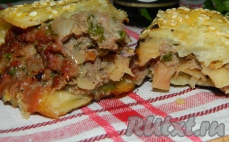 Мясные завитки получаются очень вкусными.