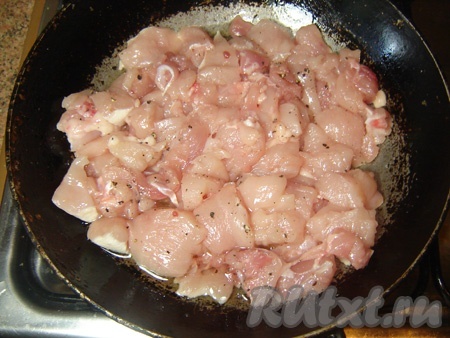 Обжариваем филе