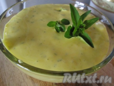 Чесночный соус "Айоли" готов.