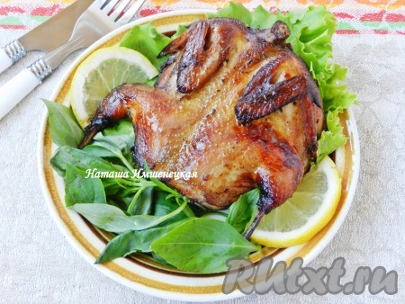 Сочные, вкусные перепела гриль готовы.
