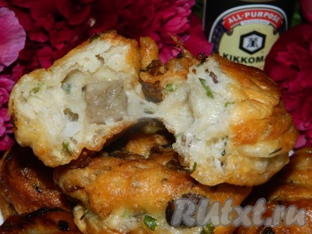 Ленивые беляши готовятся достаточно просто и быстро, а получаются очень вкусными.
