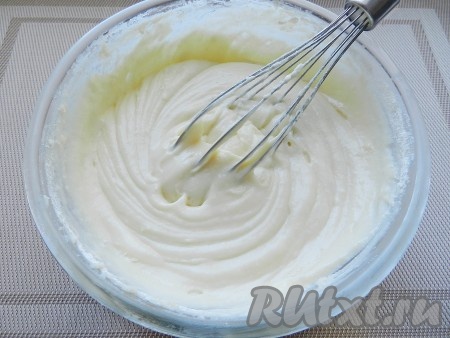 Заместить густое тесто.