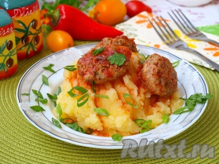 Котлеты из свинины с кабачком