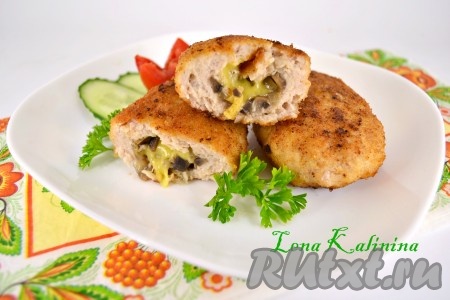 Котлеты с грибами и сыром