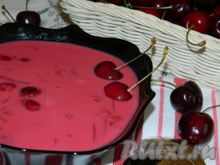 Вишнёвый суп