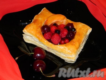 Ягодные мини-тортики