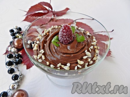 Вкусный и нежный домашний шоколадный крем готов.