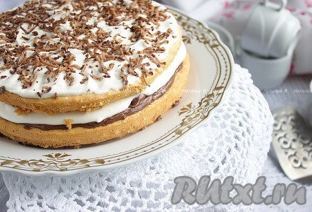 Торт "Сэндвич" убрать в холодильник минимум на 2 часа.&nbsp;
