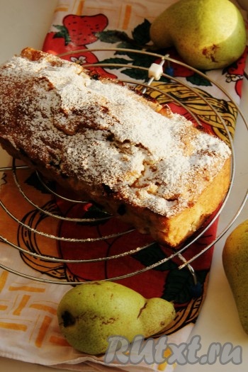 Кекс с грушами