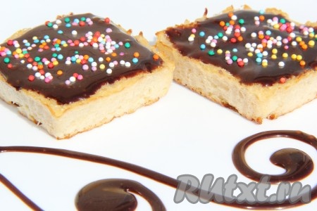 Десерт из манки и яблок