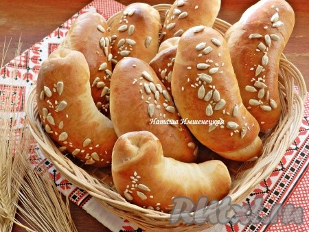 Очаровательные домашние рогалики готовы.