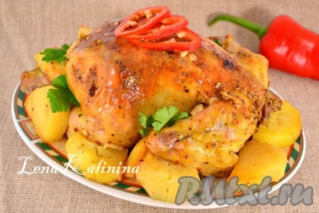 Цыпленок в духовке с картошкой