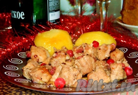 Вареный или запеченный картофель на гарнир будет как нельзя кстати.