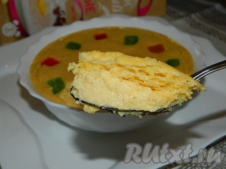 Наш быстрый завтрак достаем из микроволновки, его лучше кушать горячим, хотя и в холодном виде он тоже очень вкусный.
