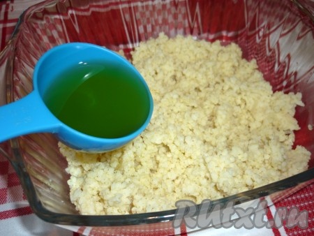 вливаем сливки, растительное масло,
