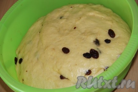 Тесто хорошо поднимется и увеличится в 2-2,5 раза.