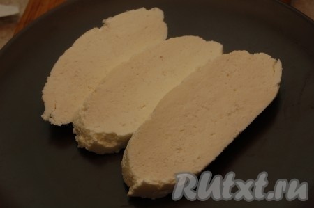 Домашний адыгейский сыр готов.